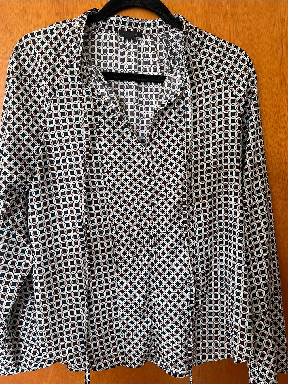 Ann Taylor Navy Geometric Chain Print Blouse